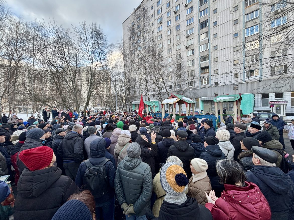 Москвичи потребовали убрать «опасные островки» из СВАО