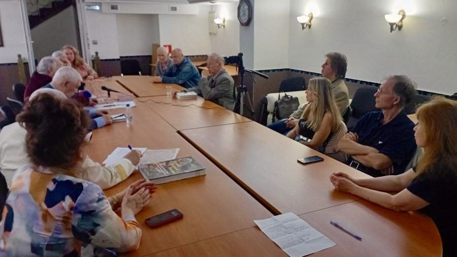 При поддержке КПРФ проведена презентация книги «Оружие Великой Победы»