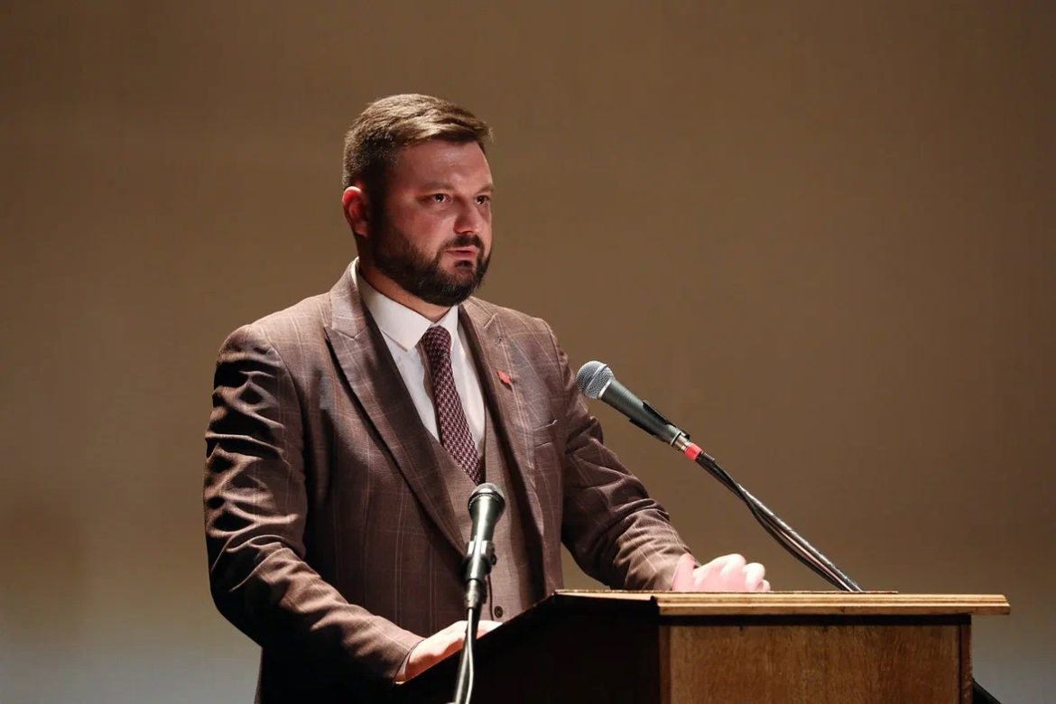 Виктор Царихин выступил на радио «Аврора»