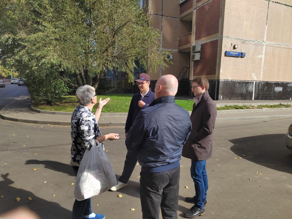 Ворошиловское МО КПРФ: обход 70 квартала Хорошево-Мневников