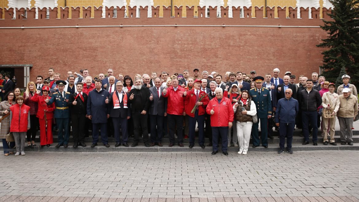 Память о Советском подвиге бессмертна! (Фоторепортаж)