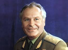 Космонавту Герману Титову — 90 лет