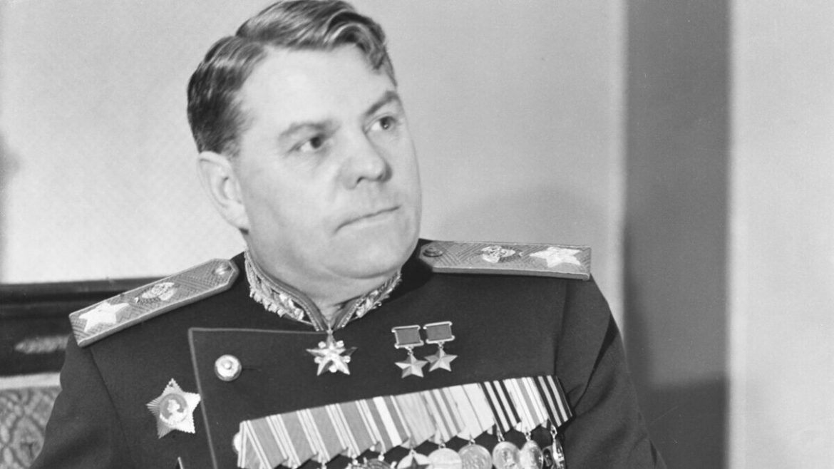 Ярослав Листов: «А.М. Василевскому, любимому маршалу Сталина — 130 лет»