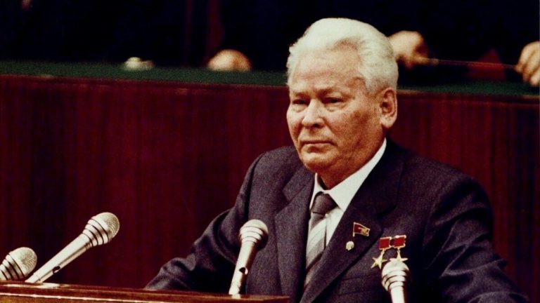 Память об истинном коммунисте и созидателе бессмертна