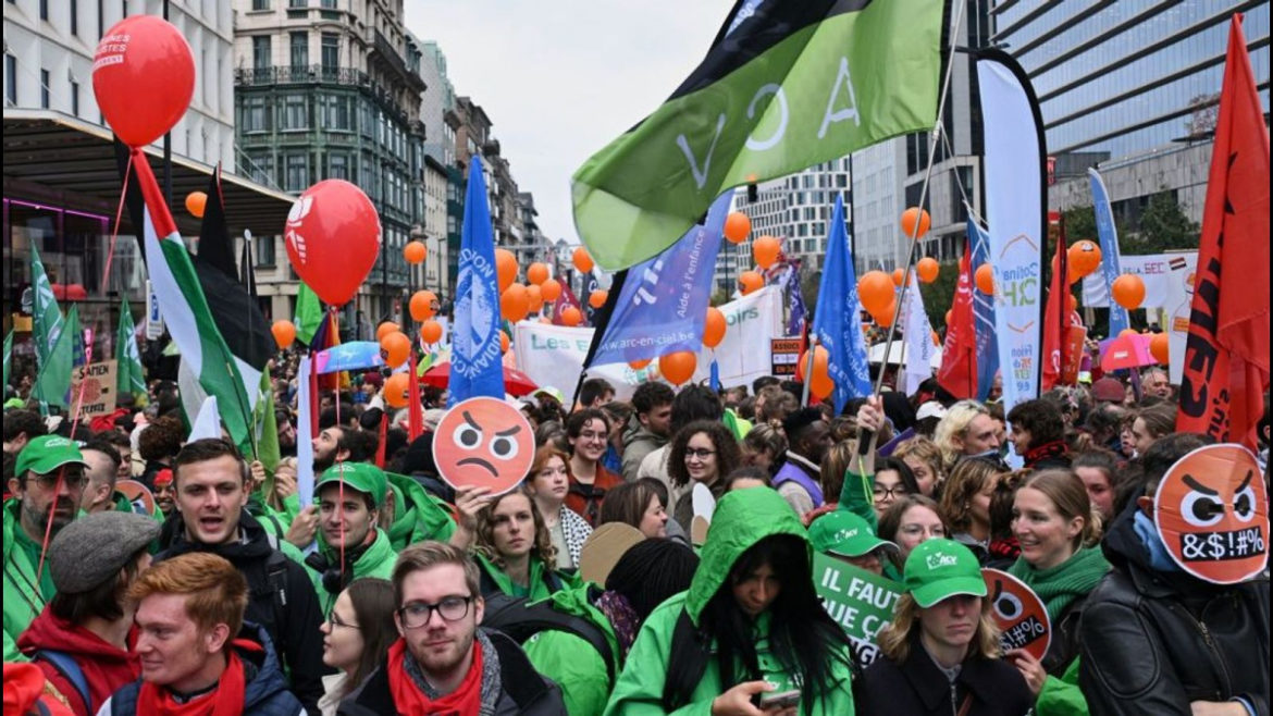 Планета протестует
