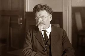 Открытие выставки КПРФ, посвященной 150-летию со дня рождения Михаила Калинина