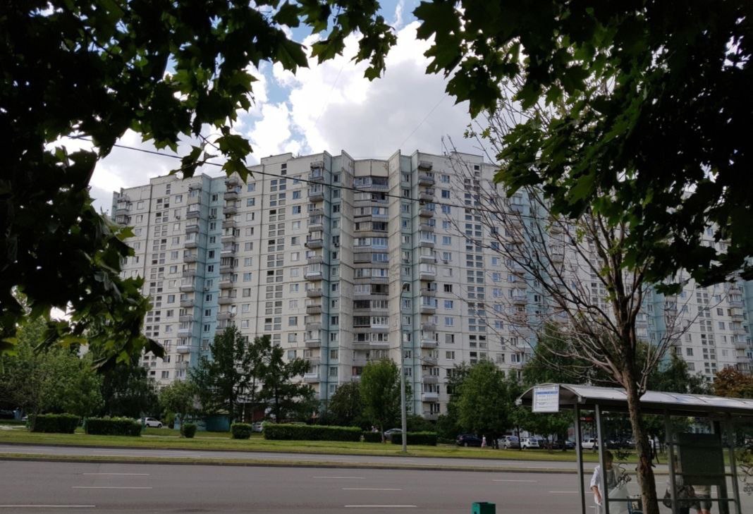 Ясенево. Под контролем депутата Сергея Обухова завершены работы по ремонту дома