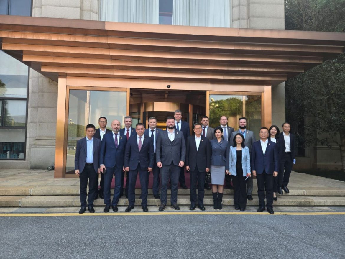 Российско-Китайские отношения на современном этапе: новые горизонты сотрудничества в свете решений IV пленума ЦК КПК