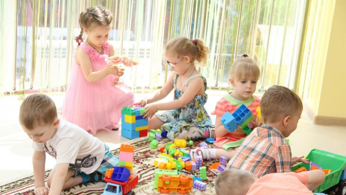 Забота о малышах или рабство за гроши?