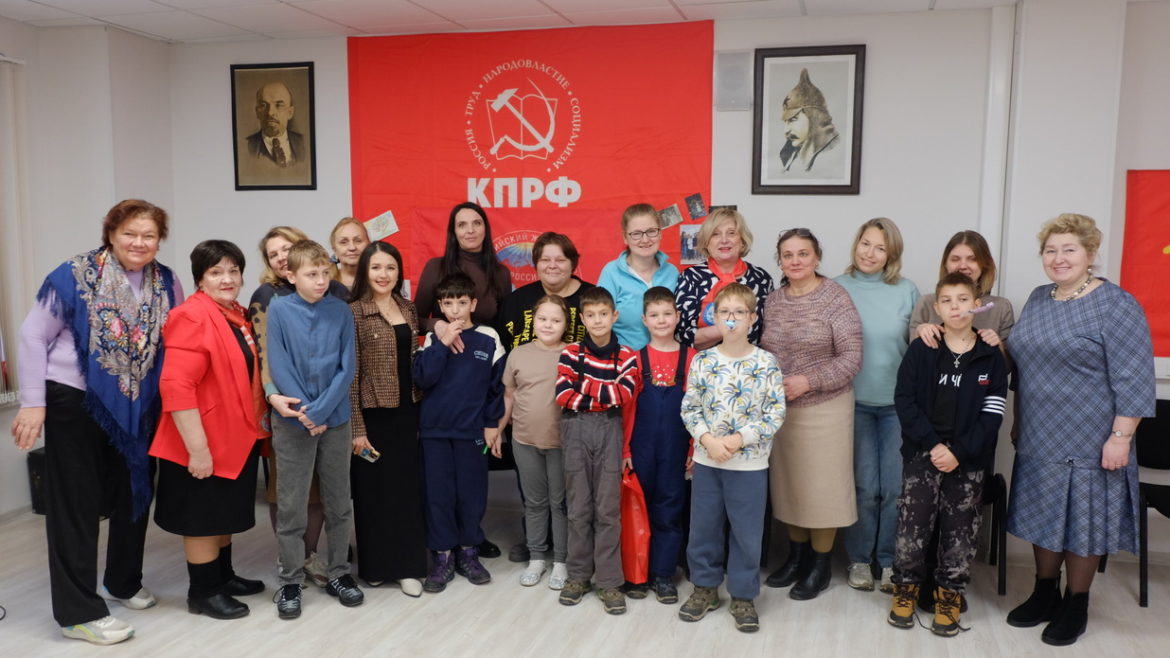 Отделение ВЖС «Лосиный Остров» отметило День матери