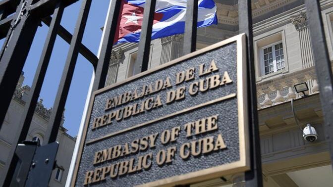 Николай Платошкин: Без нефти Венесуэлы и помощи извне Куба обречена. Так и будем смотреть?