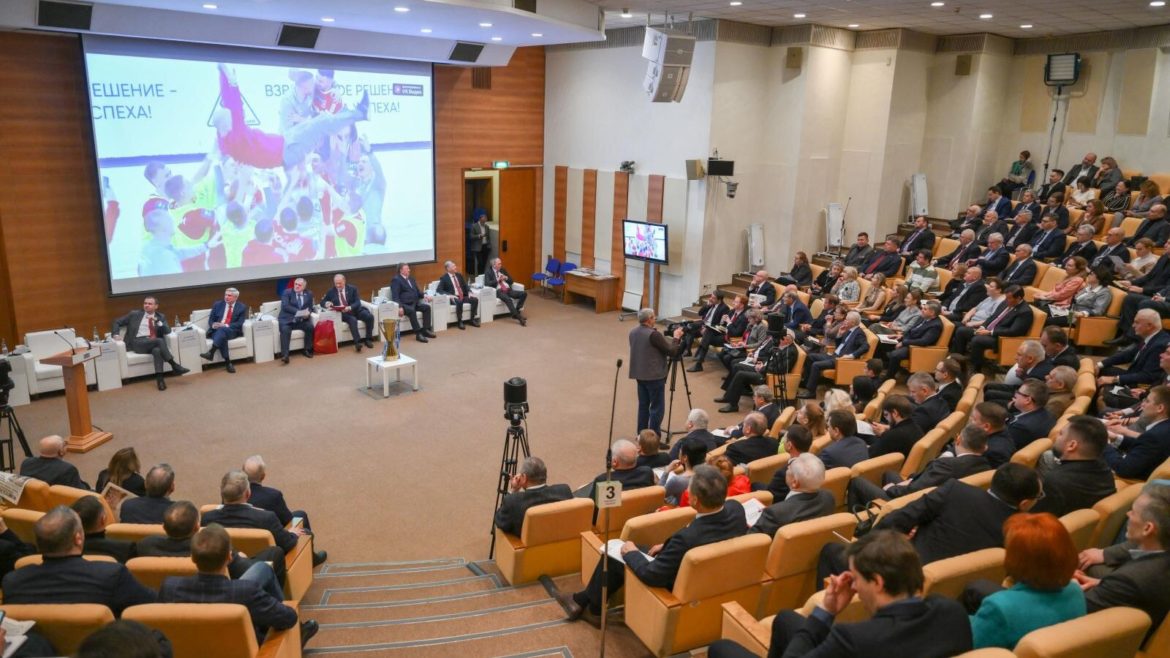 «От достижений в спорте – к победе на выборах!». Состоялось заседание фракции КПРФ в Госдуме 13 января