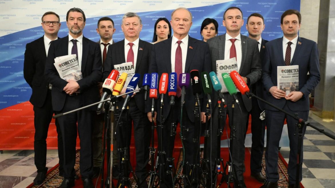 Г.А. Зюганов: В ходе сессии Госдумы нам надо четко оценить происходящее в России и в мире