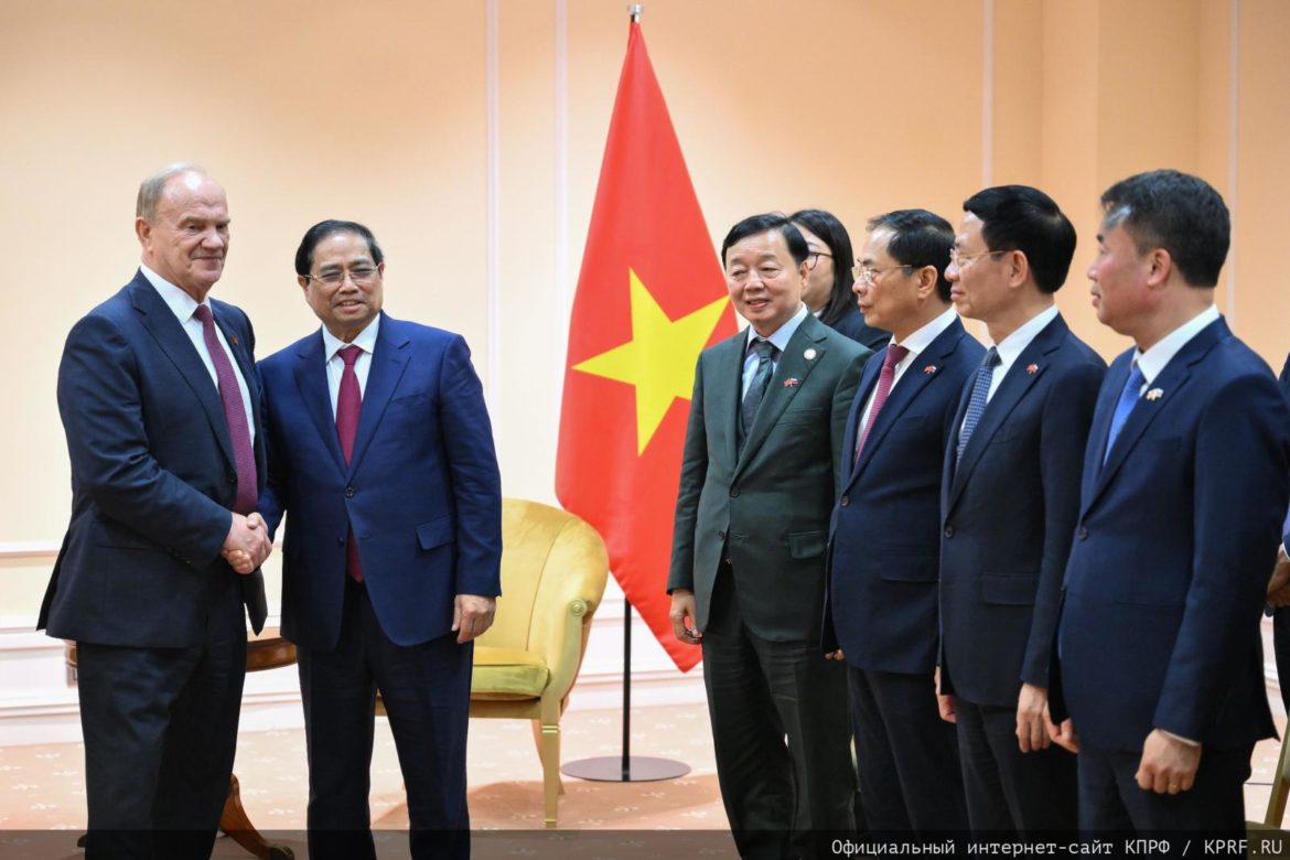 Геннадий Зюганов: «Вместе мы – сила»