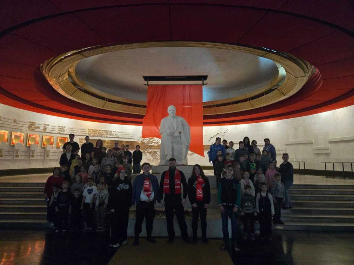 Ленинский субботник в Ленинских горках!