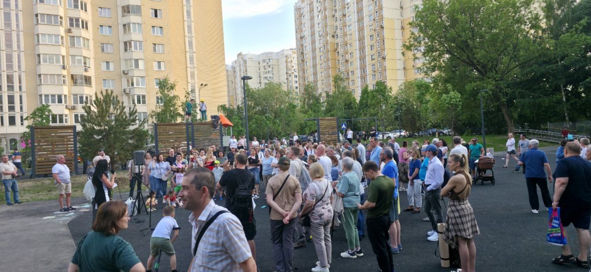 Марфино: жители против платных парковок и губительных экспериментов со дворами