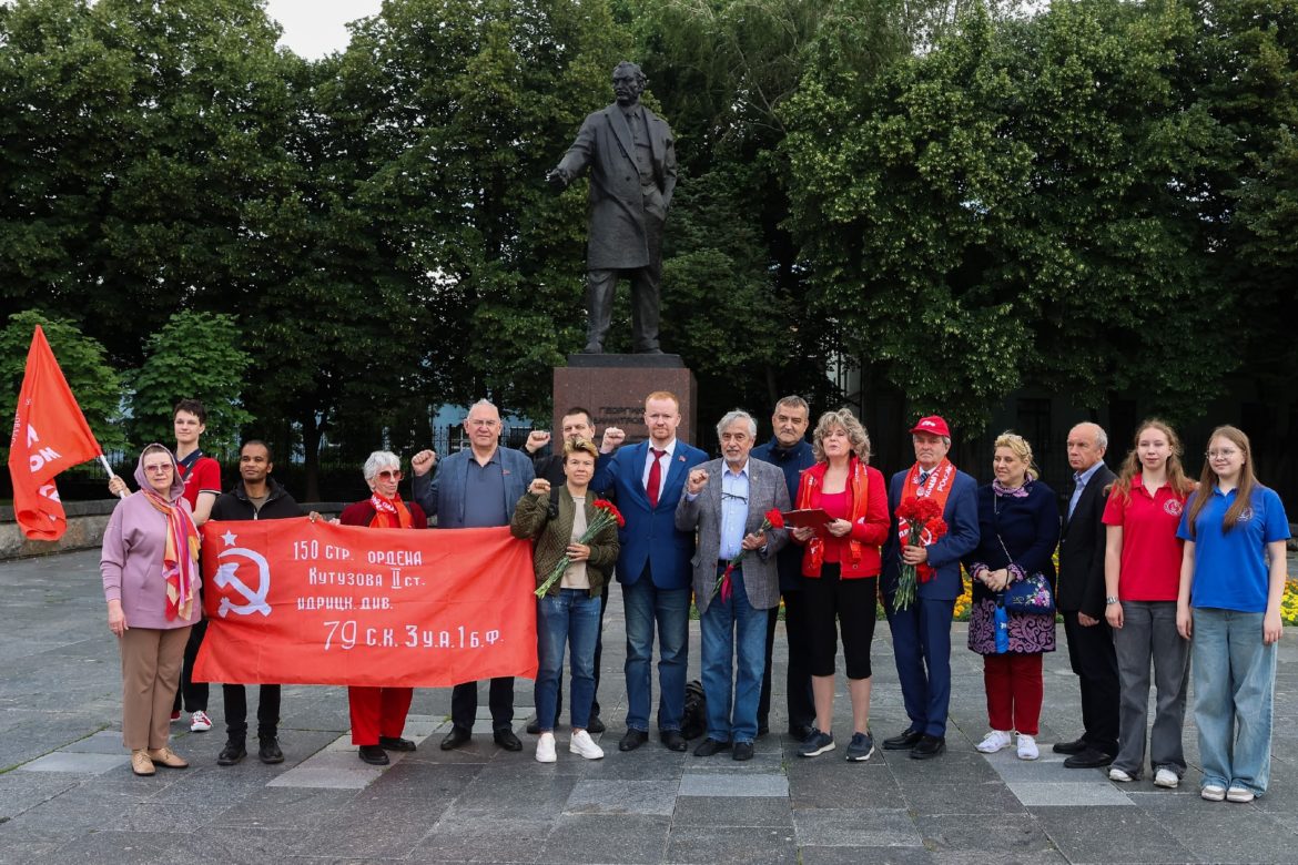 Герои не умирают